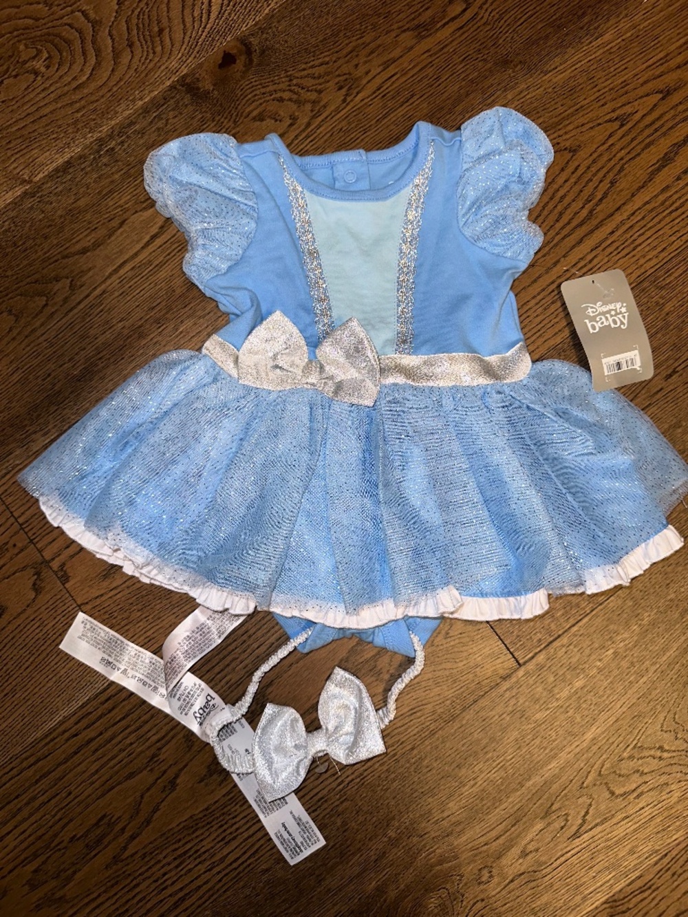 NWT Disney Cinderella Costume 9-12 months